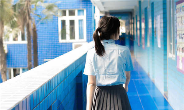 卓尼如何找到一个可以帮助我生孩子的女人？